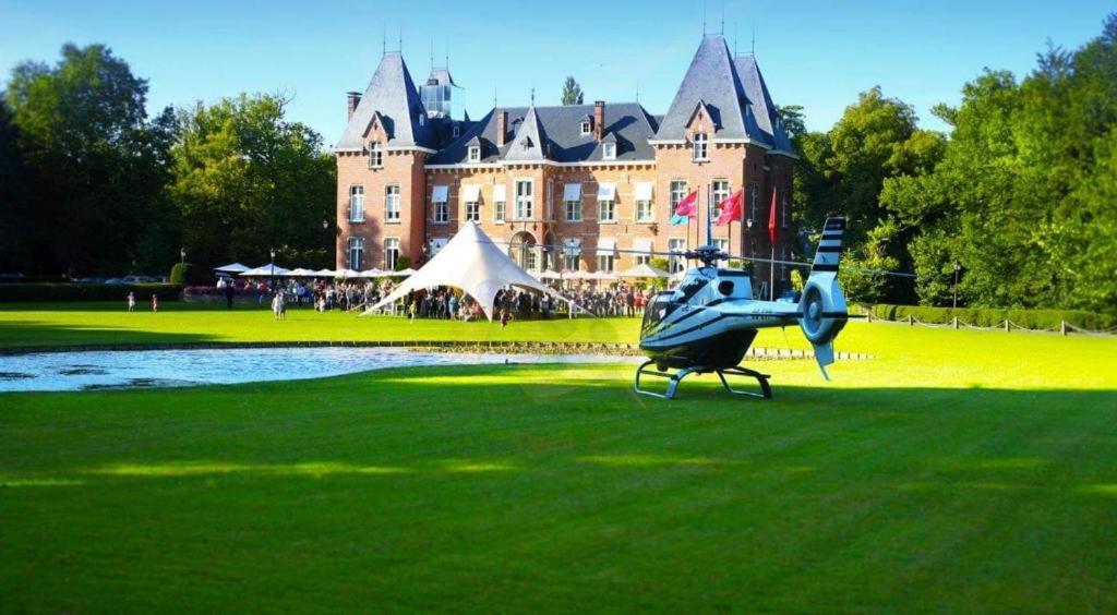 Hotel Salle De Banquet Plus Chambre Beersel Zewnętrze zdjęcie